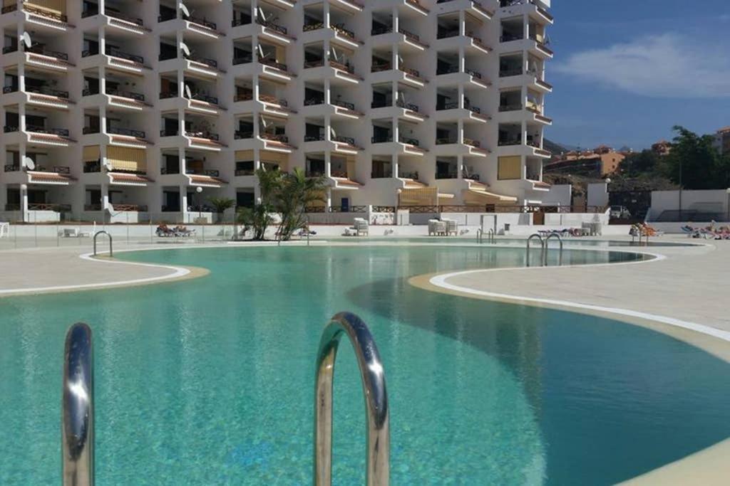 Large Studio Apartment With Lovely Terrace And Wifi Los Cristianos  Exteriör bild